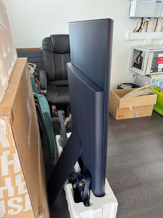 Samsung The Sero 4K Smart TV 43"