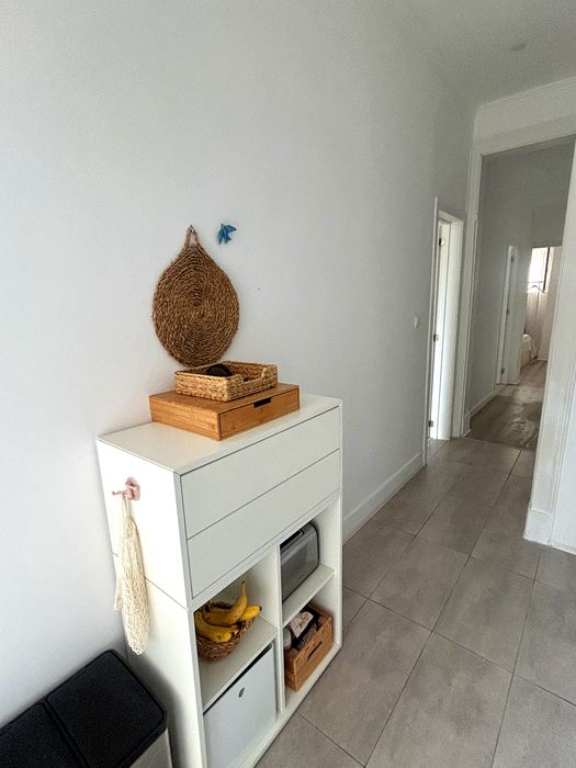 T2 Mobilado com Terraço | Campolide / Sete Rios | Remodelado | Entrada Imediata | 1400€