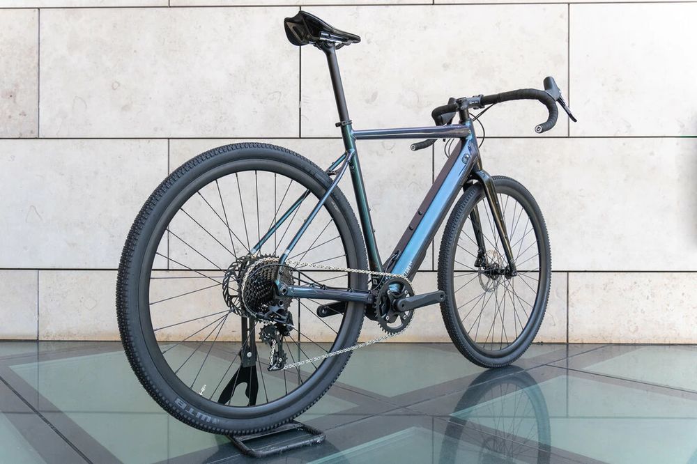 Rower elektryczny gravel Octane One E-GRD L