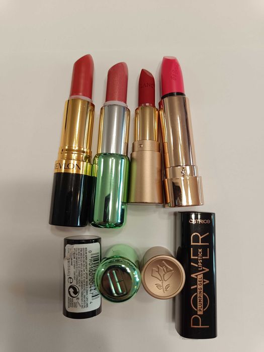 4 pomadki clinique, Lancome, Revlon, catrice