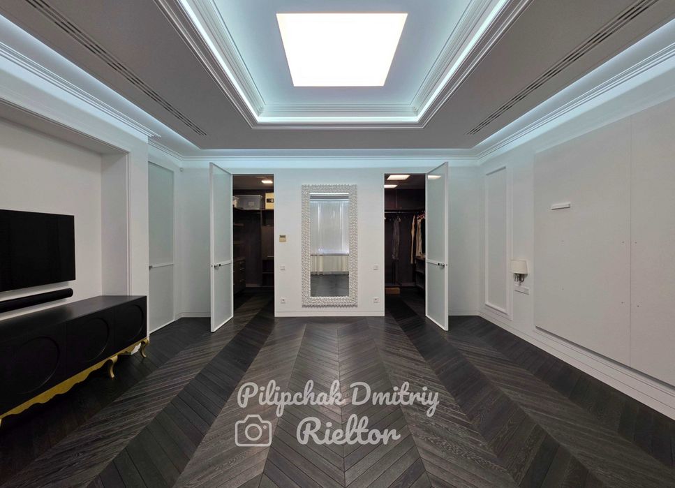 ЖК на Жуковского 3-Г. 265 м². Парк Резиденс Маяк Loft Project IQ House