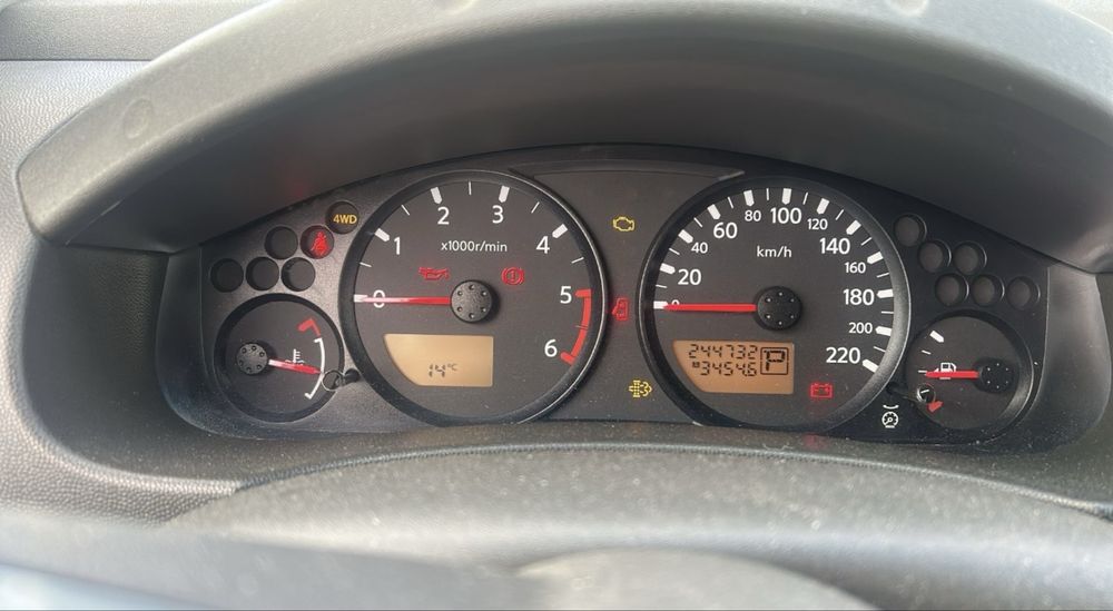 Nissan navara 2007 automatica