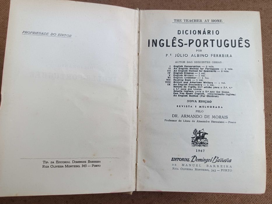 Dicionário de Inglês-Português e Português-Inglês