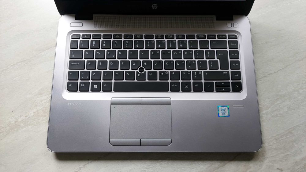 Laptop HP 14" - 16GB i5 450GB Win11Pro Office