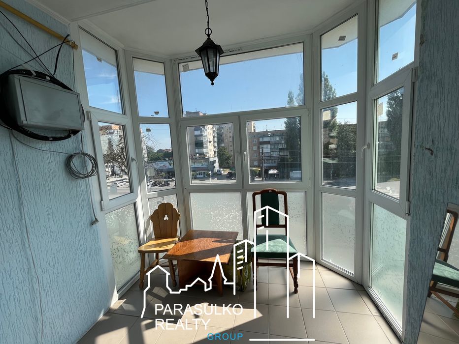 Продам перлину Мікрорайону! 831 м2 | 10 соток