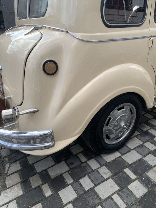 Продам РЕТРО Автомобіль DODGE