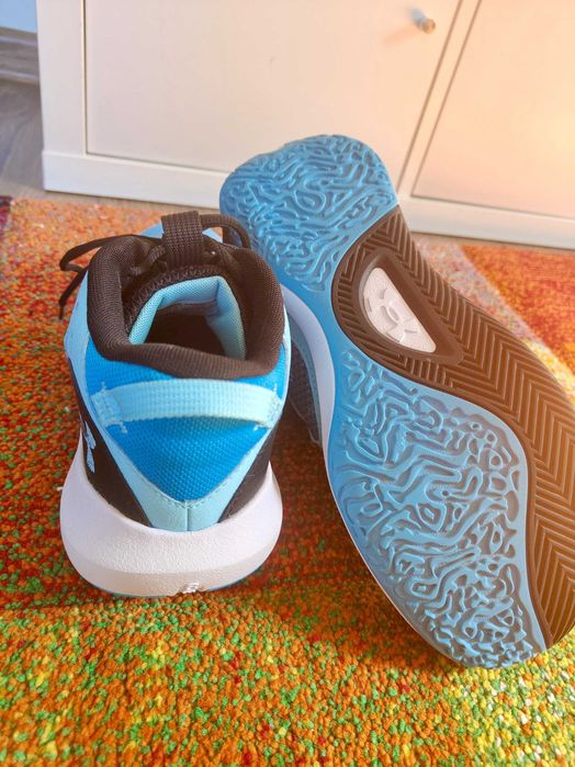 Buty Under Armour Lockdown 6 rozmiar 42