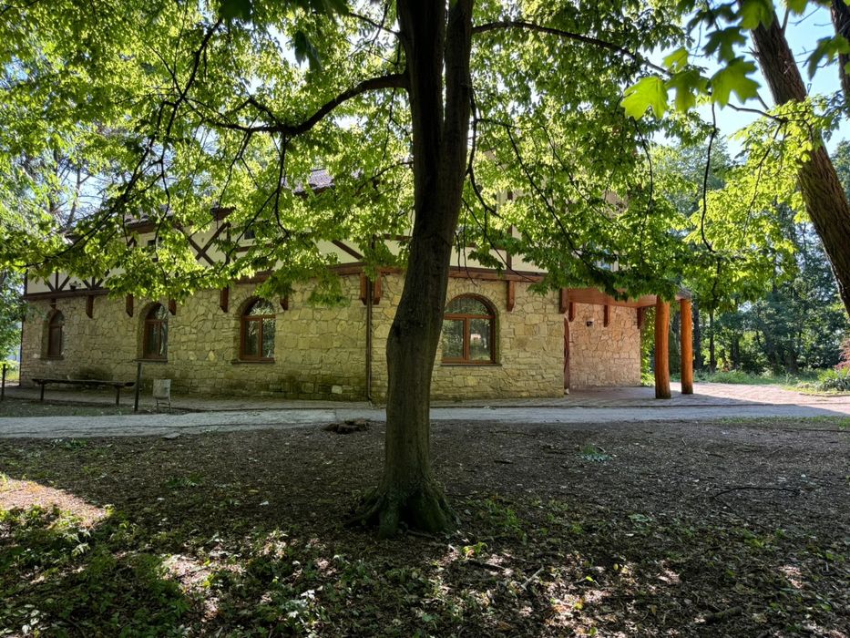 Продаж ресторану в Кельменцях