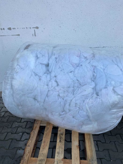 Продам обрізки синтепону