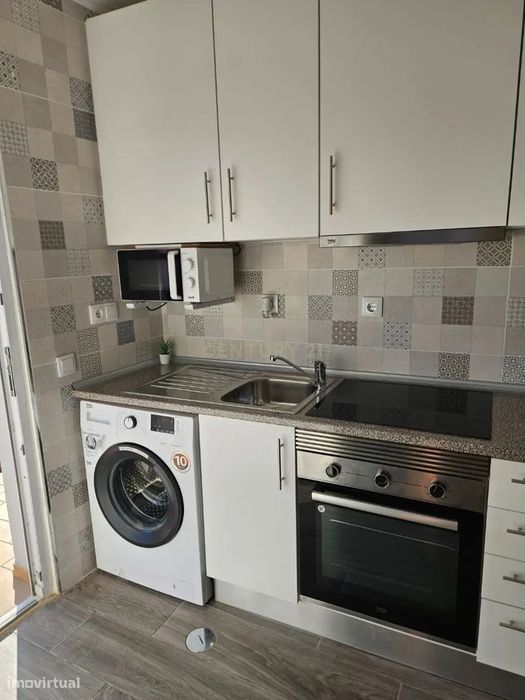Moradia T1 totalmente renovado em Belamandil - Olhão