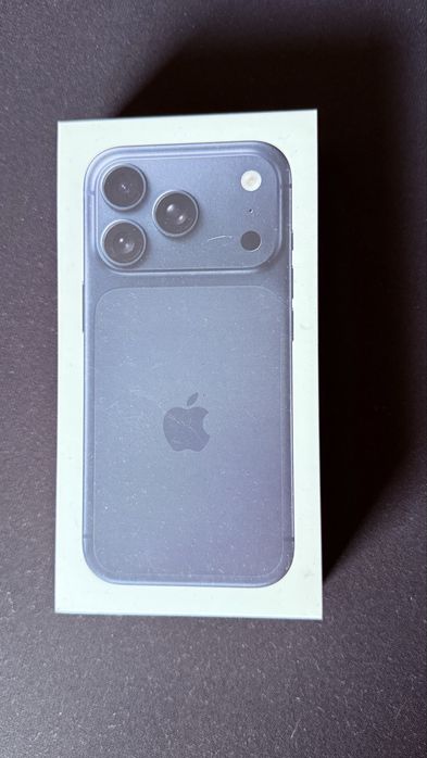 iPhone 17 Pro - 256gb NOVO! (Selado)