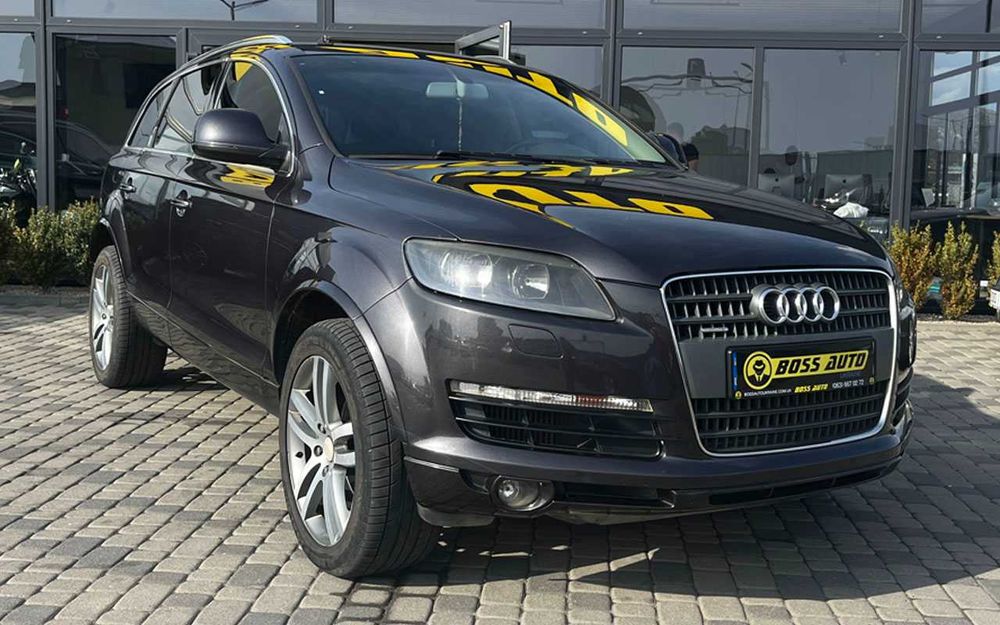 Audi Q7 2008 року