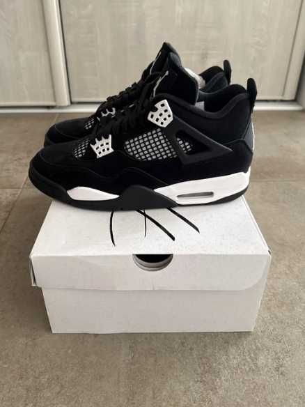 Jordan 4 Retro White Thunder R.46