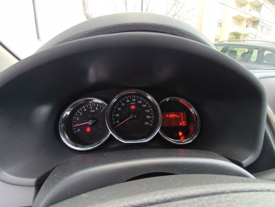 DÁCIA SANDERO 40.000klm