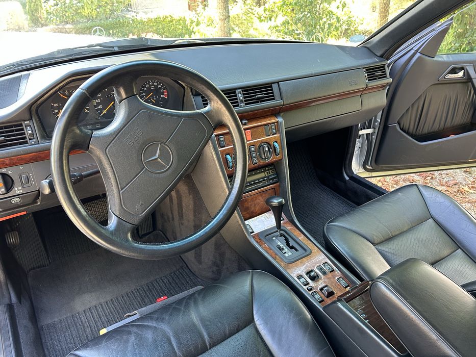 Mercedes 300 CE-24 Cabriolet