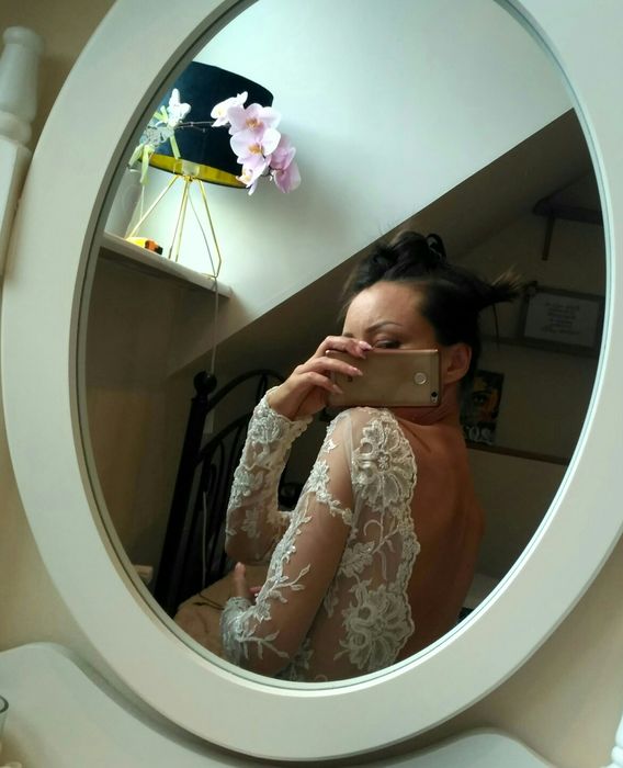 Suknia ślubna zwiewna kryształki 34/36