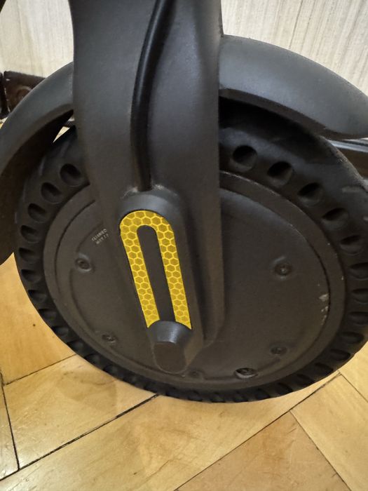 Електросамокат Xiaomi