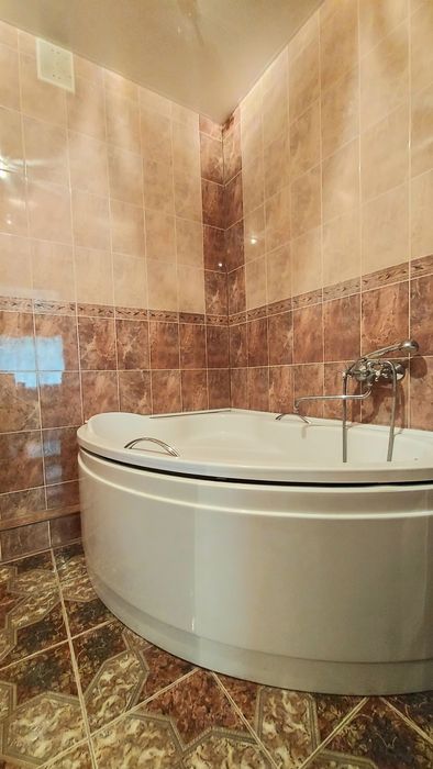 Оренда 3-х кімнатної квартири в центрі р-он Площі