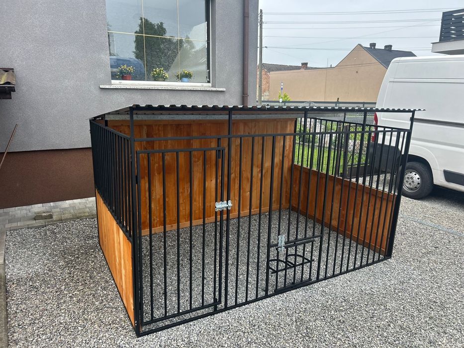 Kojec/klatka dla psa od producenta