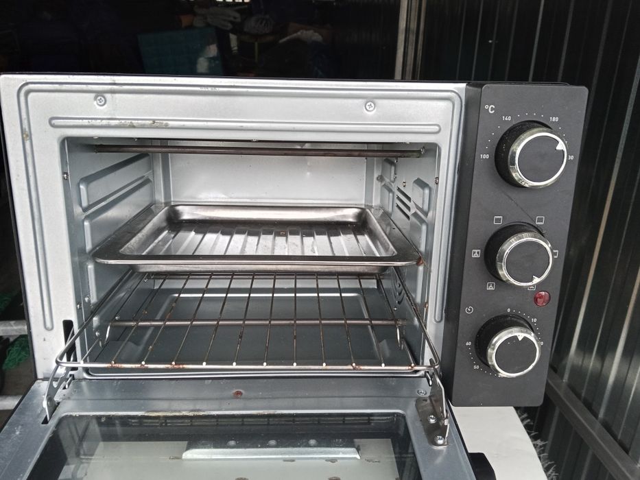 mini piekarnik raz używany