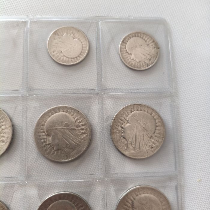 Moneta--5zł Głowa Kobiety--1932-34--srebro.
