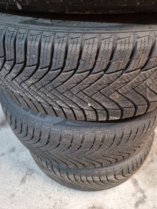 Felgi 5x112  R 16 z oponami zimowymi