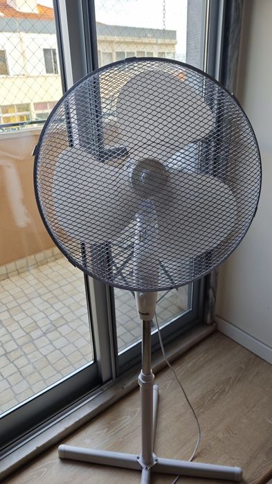 Ventoinha de Pé Kunft