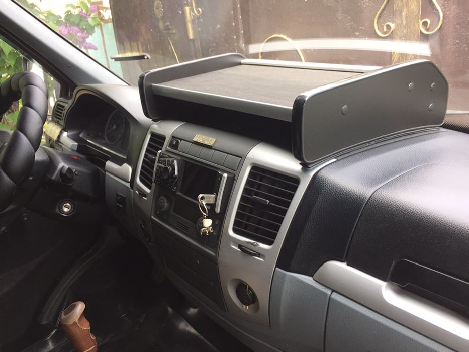 Газель Бизнес полка-столик