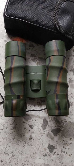 Бінокль Tasco 20х25G  80m/1000m