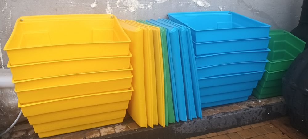 Pojemnik na sól i piasek 150L 150 litrów PPM żółty zielony niebieski