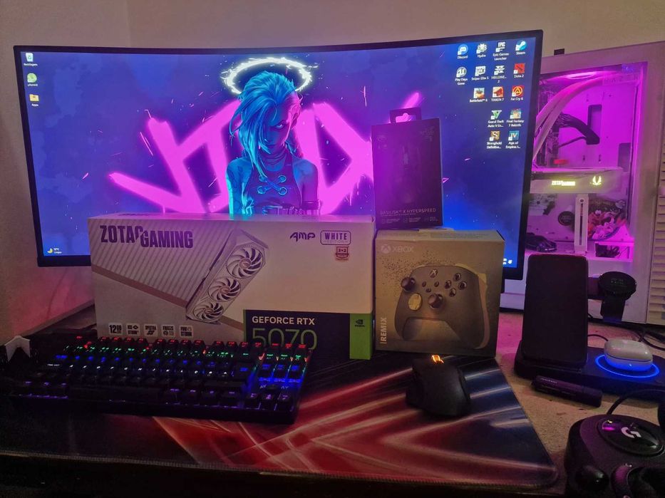 Torre Gaming completa / I9 12700k / RTX 5070 12GB / 32 GB ram + Extras