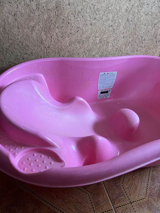 Анатомічна ванночка для дитини з народження (0+)