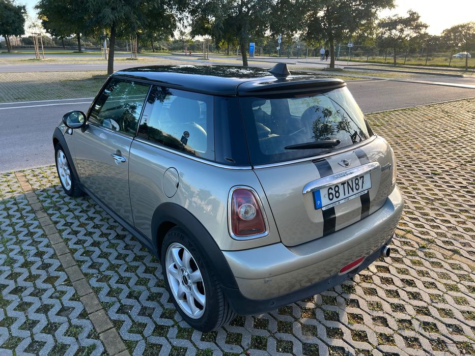 Mini Cooper D 2008484862778032803843