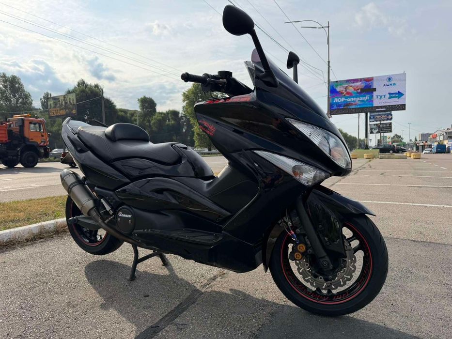Yamaha T Max 500