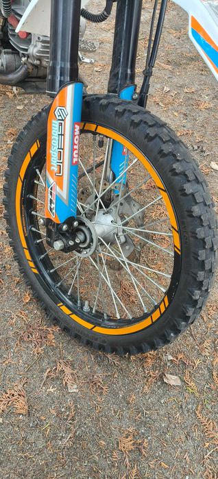 мотоцикл Geon x-ride 150
