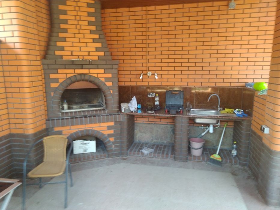 Облицовка кирпичом .. каменщик