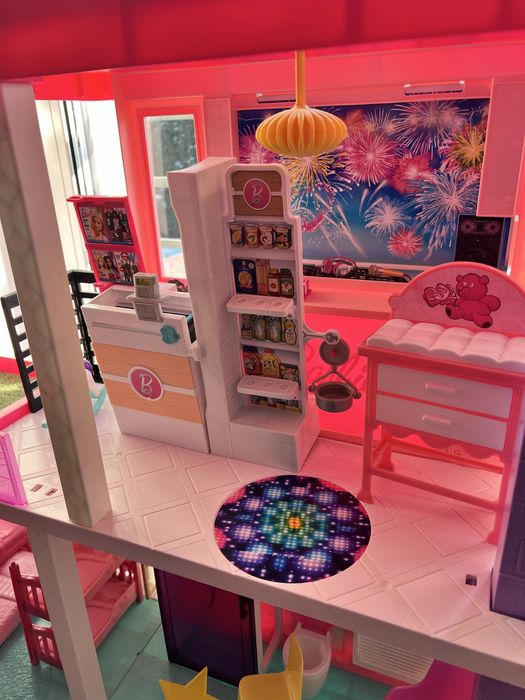 BARBIE duży domek dla DREAMHOUSE DELUXE dom willa z windą, basenem