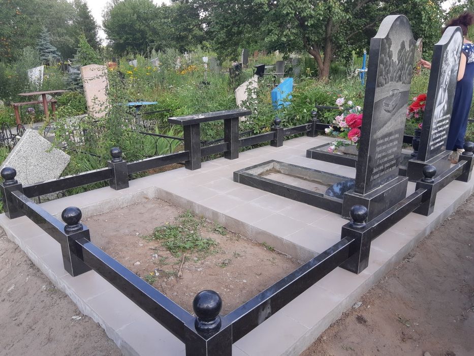Памятники, Гранит, Оградки, Бетонирование...