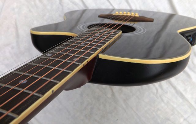 Guitarra roundback tipo ovation castanha clássica