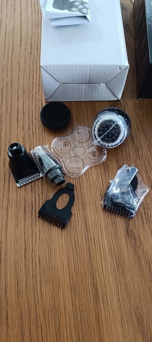 Golarka elektryczna 4D, 5 w 1