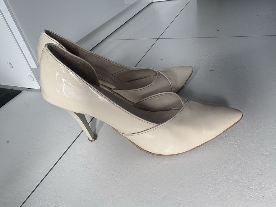 Buciki lakierowane damski 38- 24,5 cm