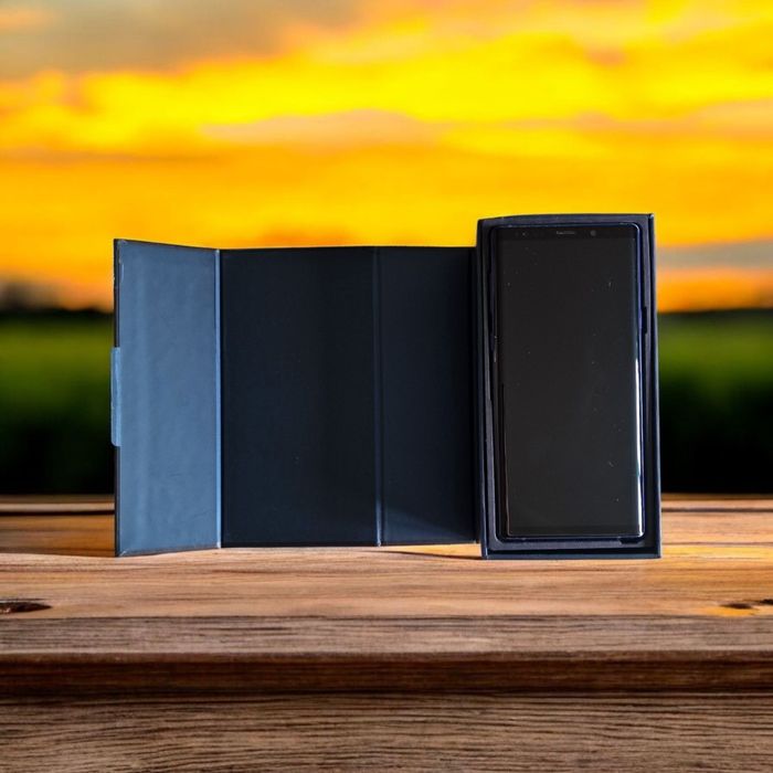 Samsung Galaxy Note 9 (8/512) 2 Sim Регіон SEK Україна  Максимальна версія цього телефону  у дуже гарному стані