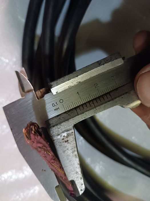 кабель сварочный медный 6 м. вес:1,35