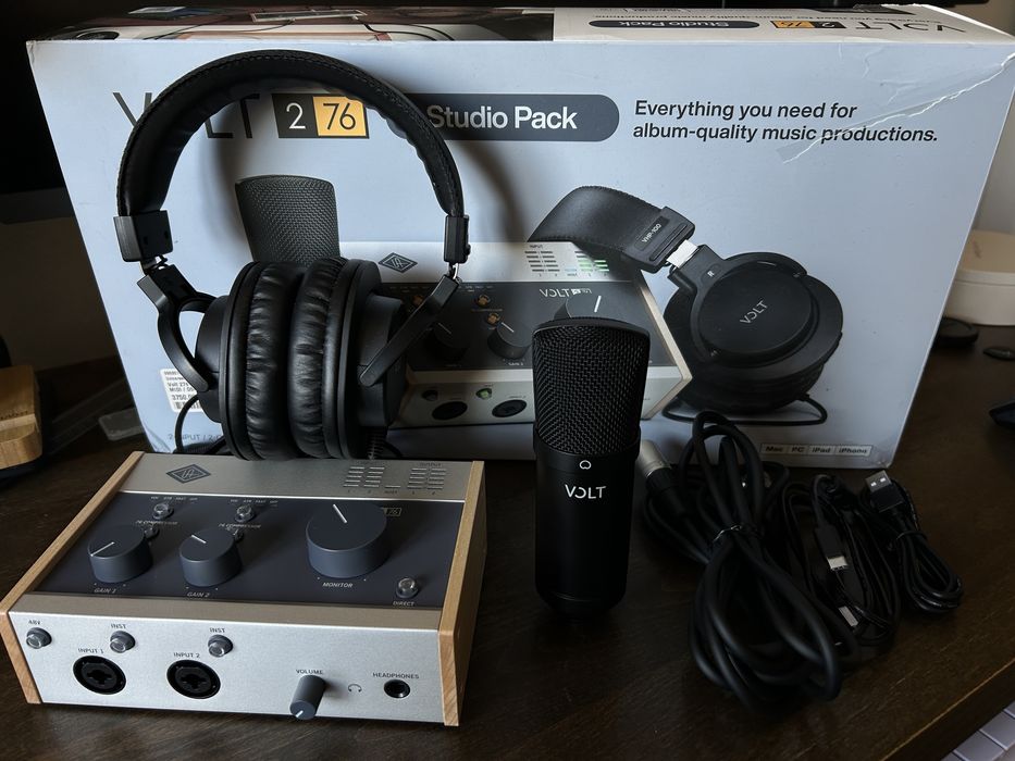 Universal Audio UA-Volt 276 Studio Pack  jak nowy