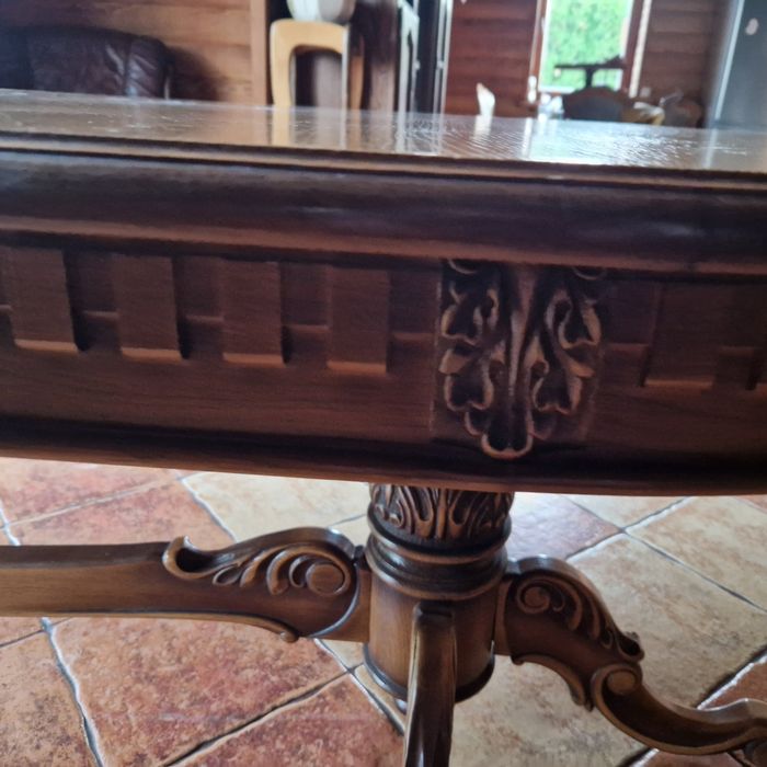 Продам стіл дерев'янний