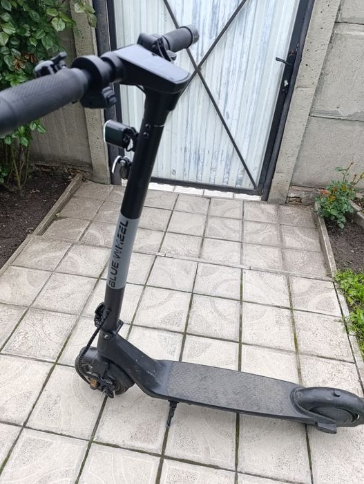 E-Scooter Bluewheel IX250