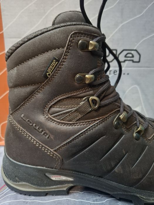 Buty trekkingowe wyższe górskie LOWA Pinto GTX mid 38 goretex