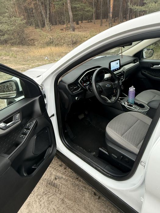 Ford Escape 2020 VIN 1FMCU9G68LUB00355 фото оголошення 11 з 16