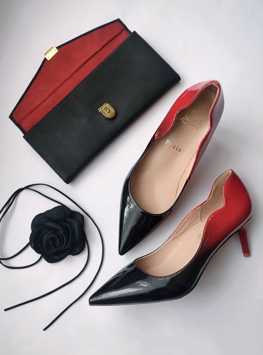 Лакові туфлі на підборах Christian Louboutin  оригінал