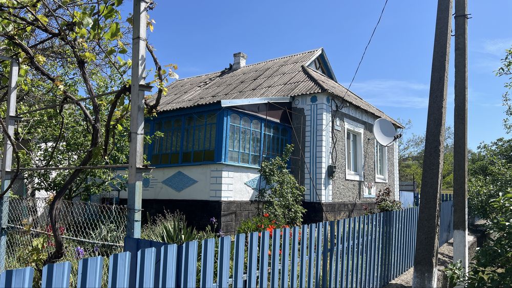 Продаю будинок у с. Щасливе (Новокурське) Широківського району.